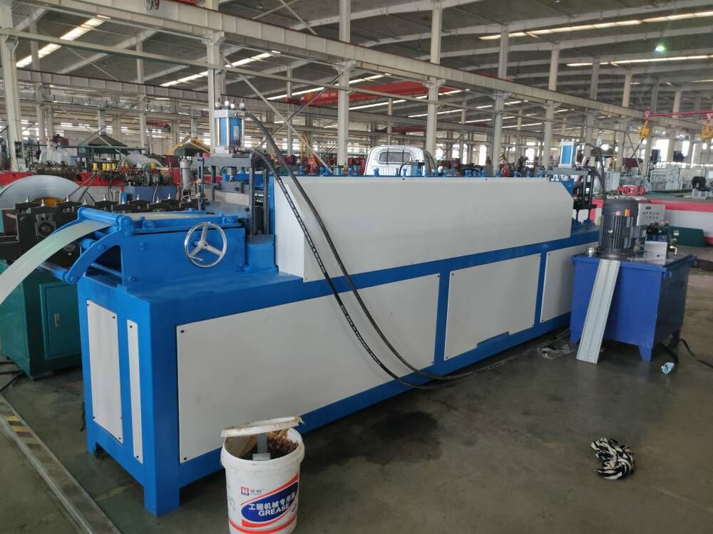 冷弯设备乐鱼（中国）叶片成型机